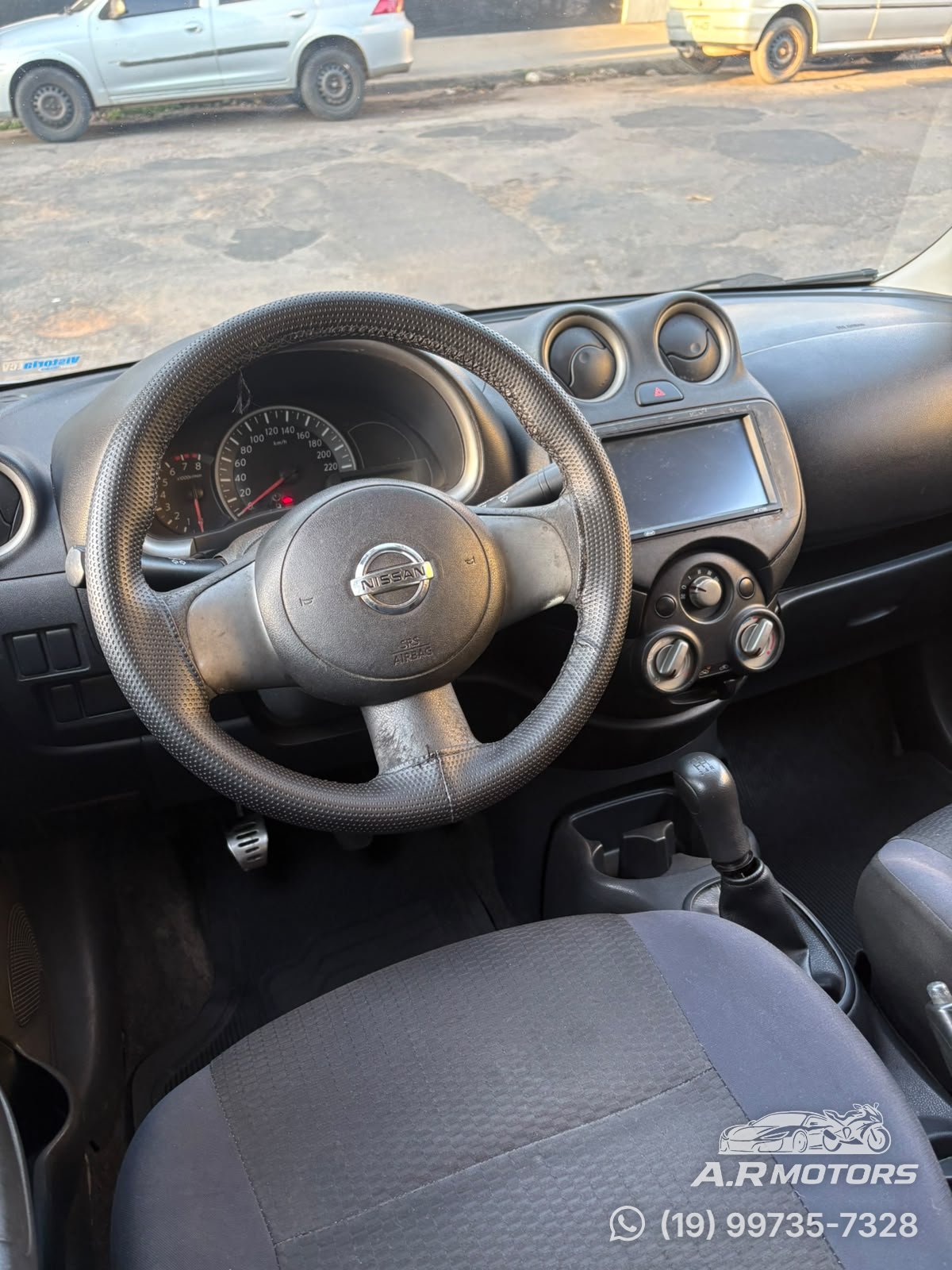Nissan March 1.0 Flex - foto 3